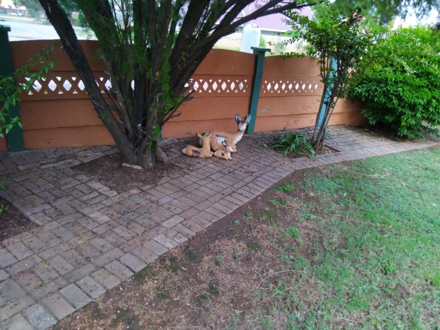 3 Bedroom Property for Sale in Stilfontein Ext 3 North West